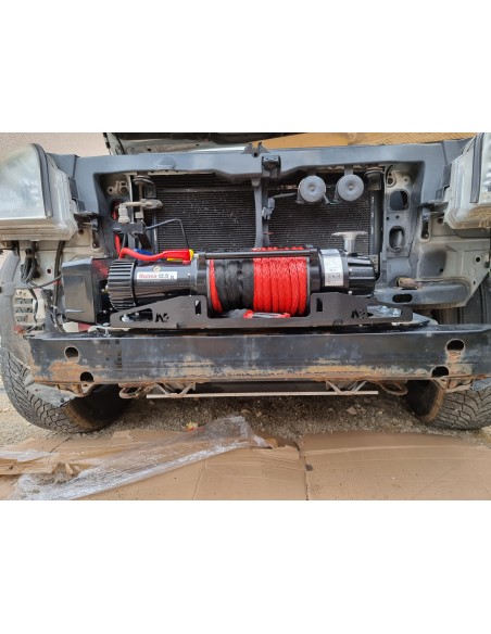 Platine de Montage Treuil  dans le parchoc d'origine Toyota KDJ120 KDJ125