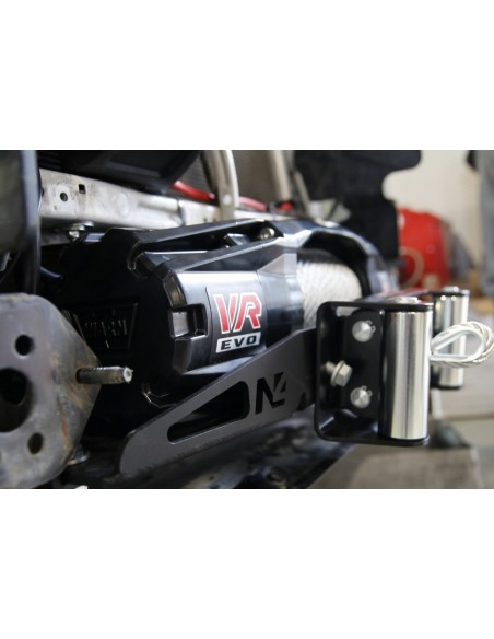 Toyota Hilux KUN 25L / 26L Support de treuil Toyota Hilux KUN 25L / 26L Support de treuil