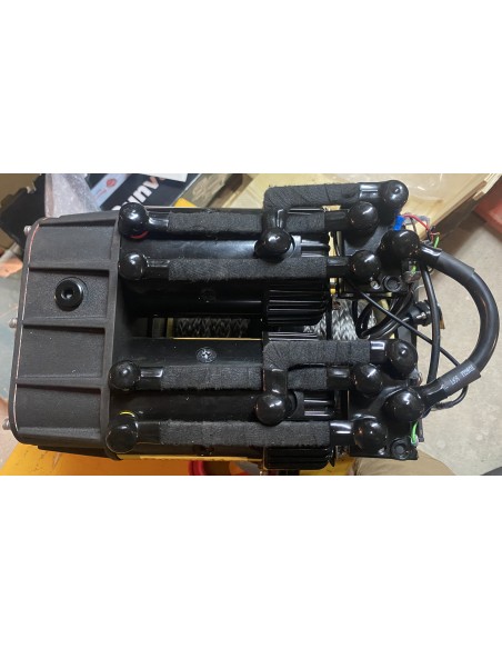 Treuil Electrique Runva Bi moteur RU100