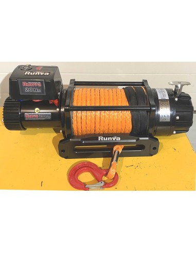 Treuil Electrique Runva 9070kg 24Volts 30m corde synthétique