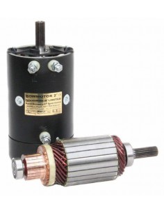 Treuil électrique 12v WARN 3700 DC avec une capacité de halage de 1680