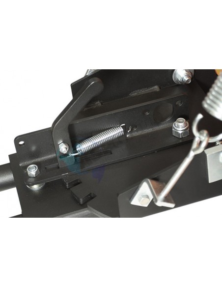 Kit lame de déneigement SHARK 132 cm. montage universel  Kit lame de déneigement SHARK 132 cm. montage universel