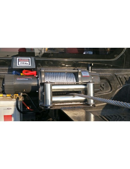 Treuil Electrique Runva 9070kg 12Volts