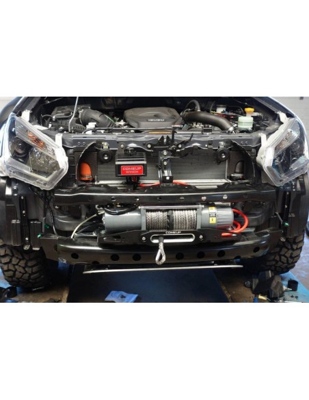 Platine de Montage Treuil  dans le parchoc d'origine ISUZU Dmax apres 2012